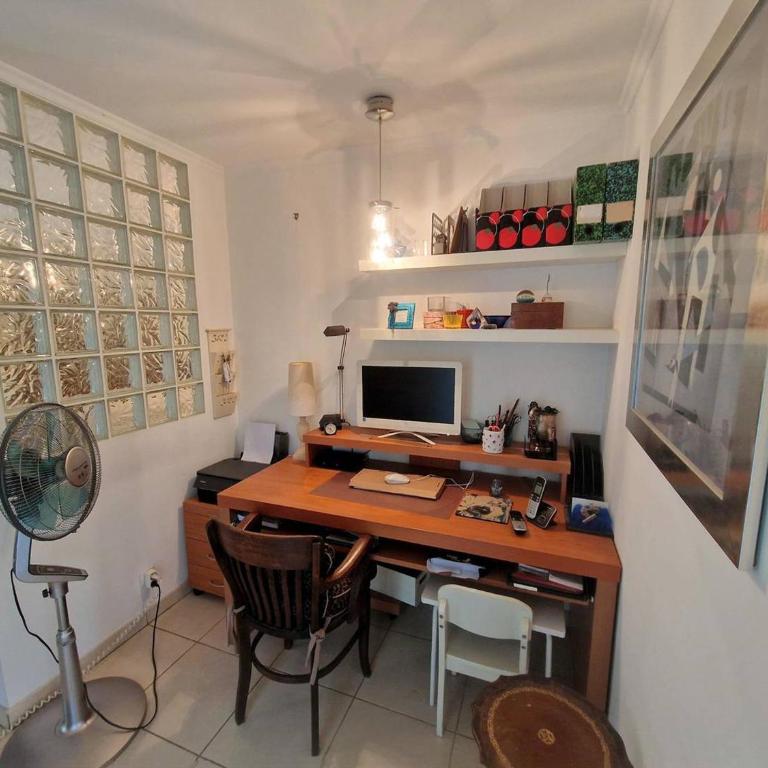 Charmant T2 avec grande terrasse en centre-ville - FR-1-100-362 - Appartement - 18