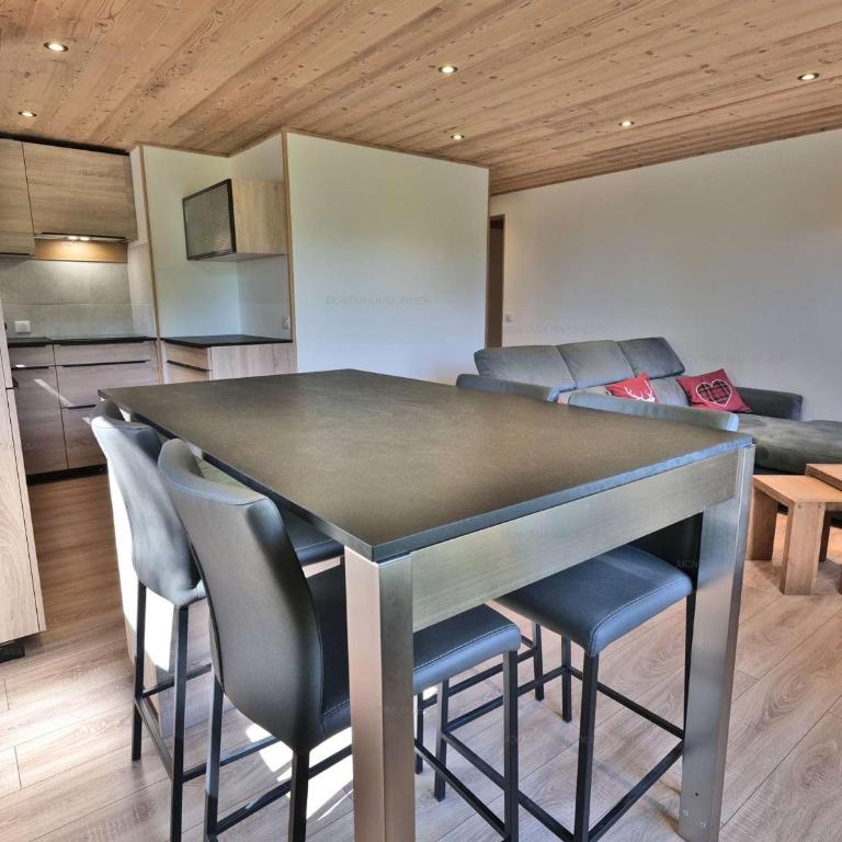 Bel appartement 3 pièces rénové, 58 m², 5 pers, balcon, parking - FR-1-458-229 - Apartamento - 10