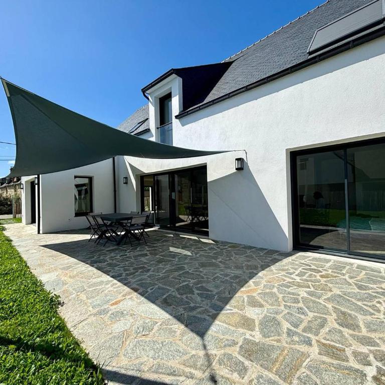Carnac : Maison neuve 9 pièces, 10-12 pers, proche plages, jardin, wifi - FR-1-377-103 - Maison de Vacances - 11