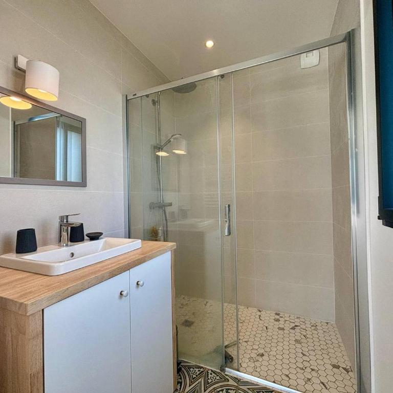 Carnac : Maison neuve 9 pièces, 10-12 pers, proche plages, jardin, wifi - FR-1-377-103 - Maison de Vacances - 18