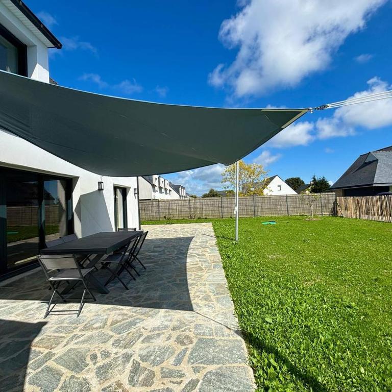 Carnac : Maison neuve 9 pièces, 10-12 pers, proche plages, jardin, wifi - FR-1-377-103 - Maison de Vacances - 21
