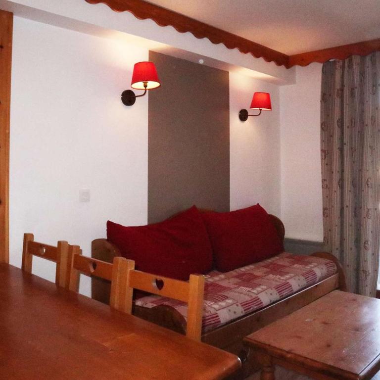 Appartement skis aux pieds, piscine & sauna, 6 pers - FR-1-322-678 - Appartamento - 2