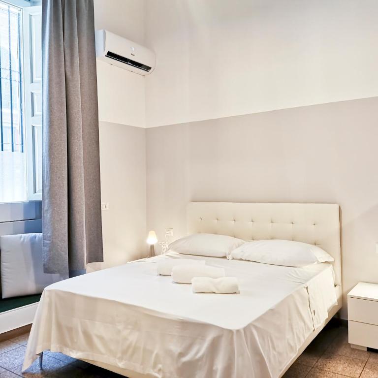 L'Opera - Studio with Sofa Bed - 1