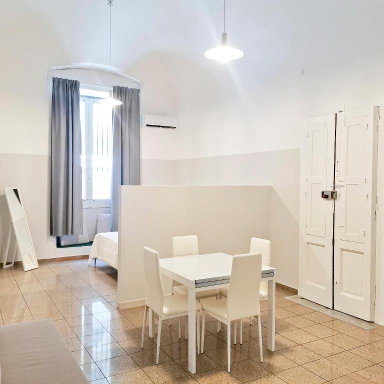 L'Opera - Studio with Sofa Bed - 16