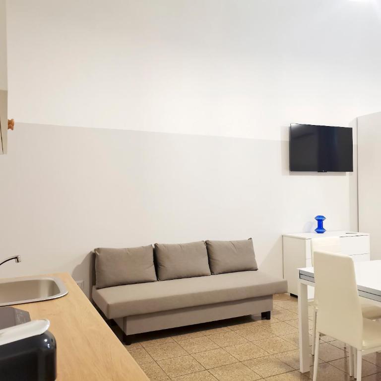L'Opera - Studio with Sofa Bed - 5