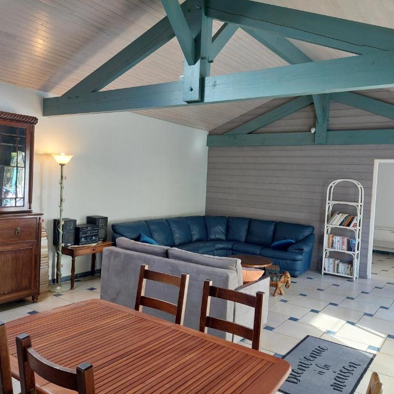 sable gris maison d'architecte - Two-Bedroom House - 3