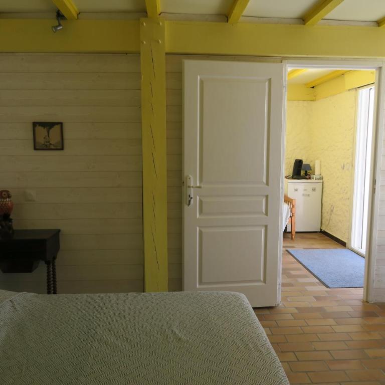 sable gris maison d'architecte - Two-Bedroom House - 12