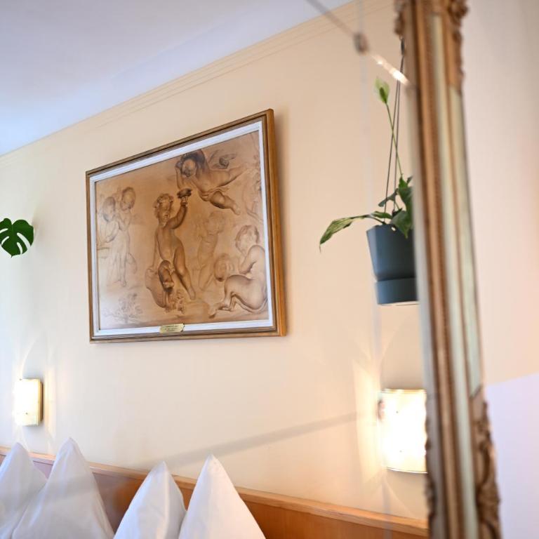 Boutique Hotel Goldenes Lamm Villach - Comfort Doppelzimmer - 4