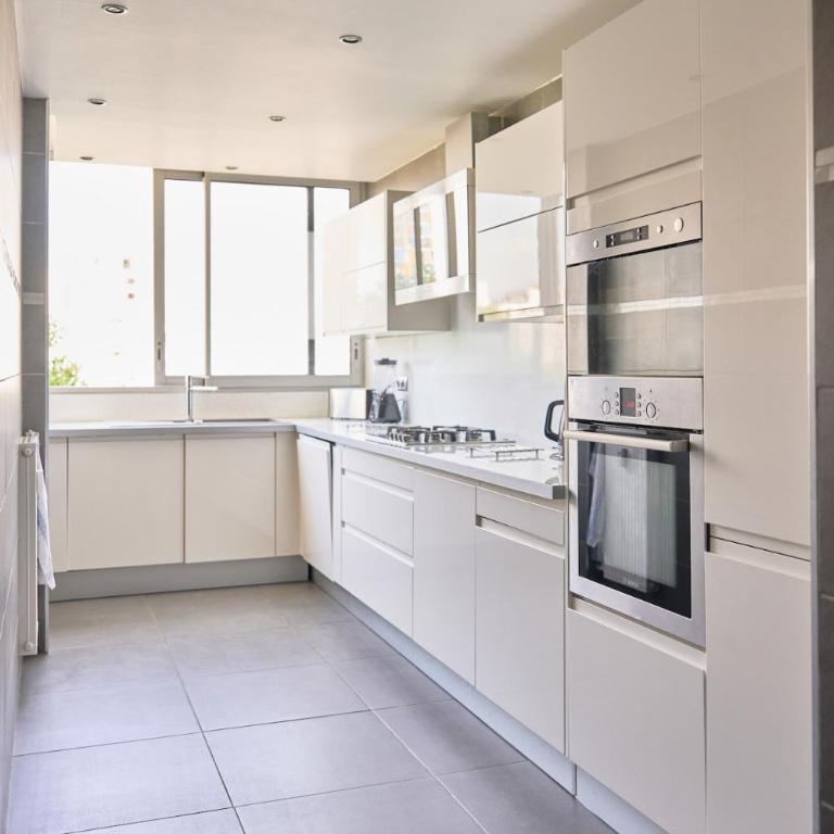 Appartement Moderne 4 pièces Nice-Ouest - Appartement 3 Chambres - 32