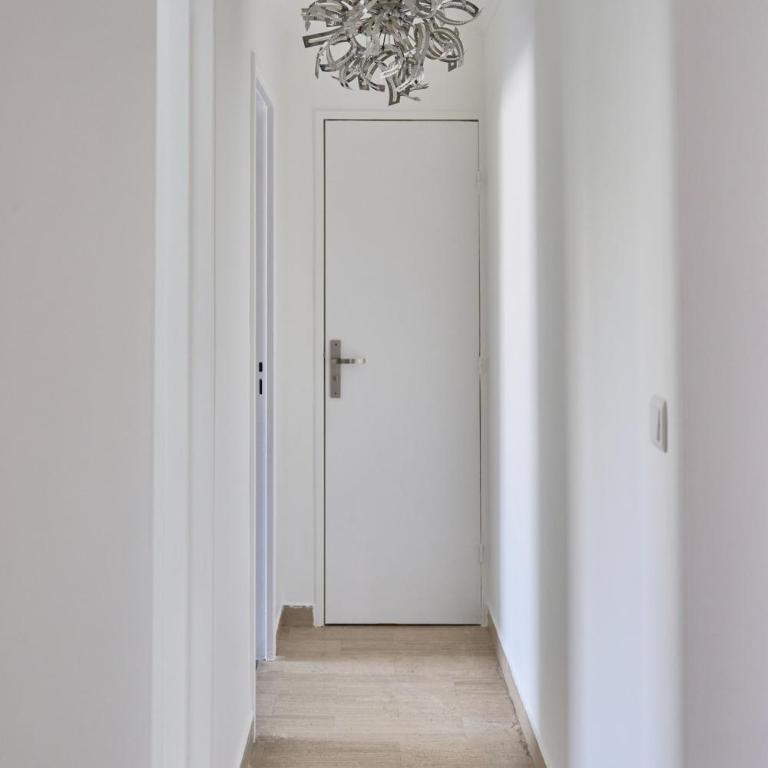 Appartement Moderne 4 pièces Nice-Ouest - Appartement 3 Chambres - 35