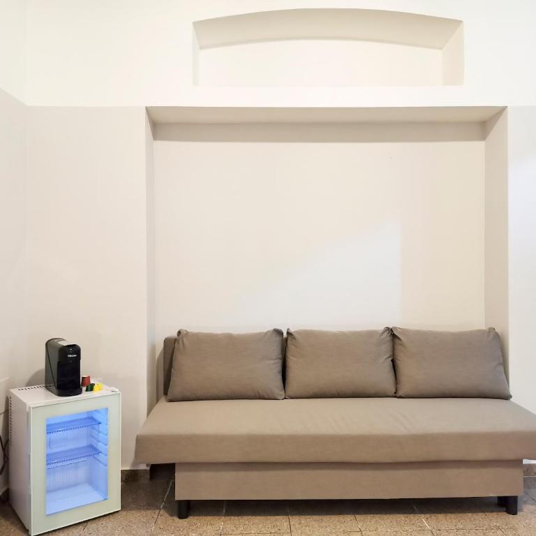 L'Opera - Family Room with Private Bathroom - 15