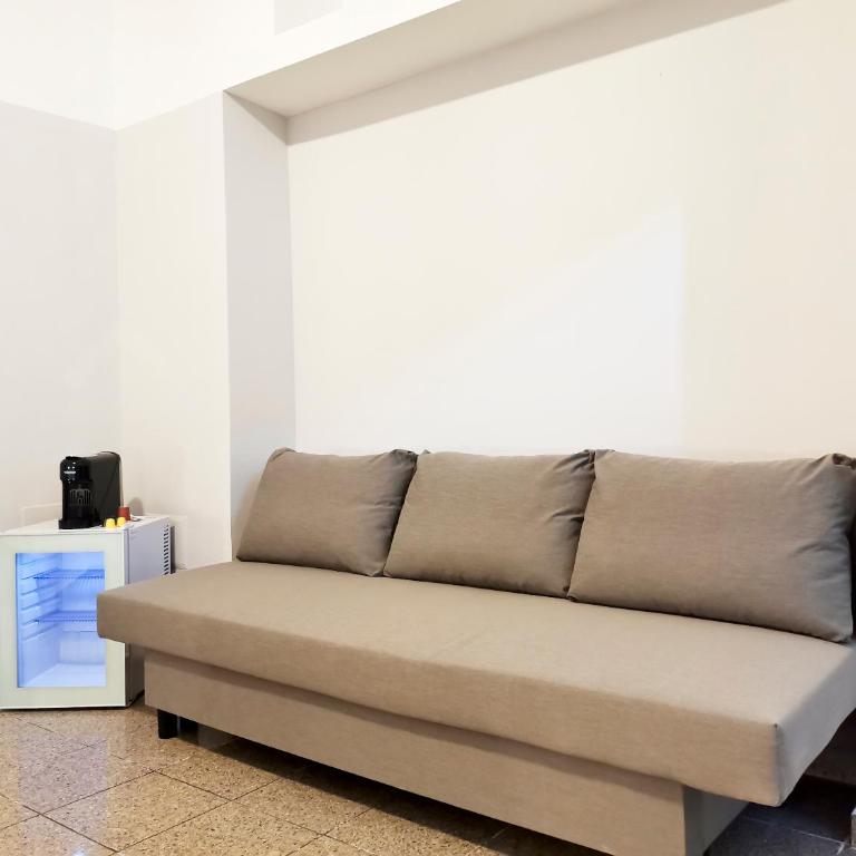 L'Opera - Family Room with Private Bathroom - 5