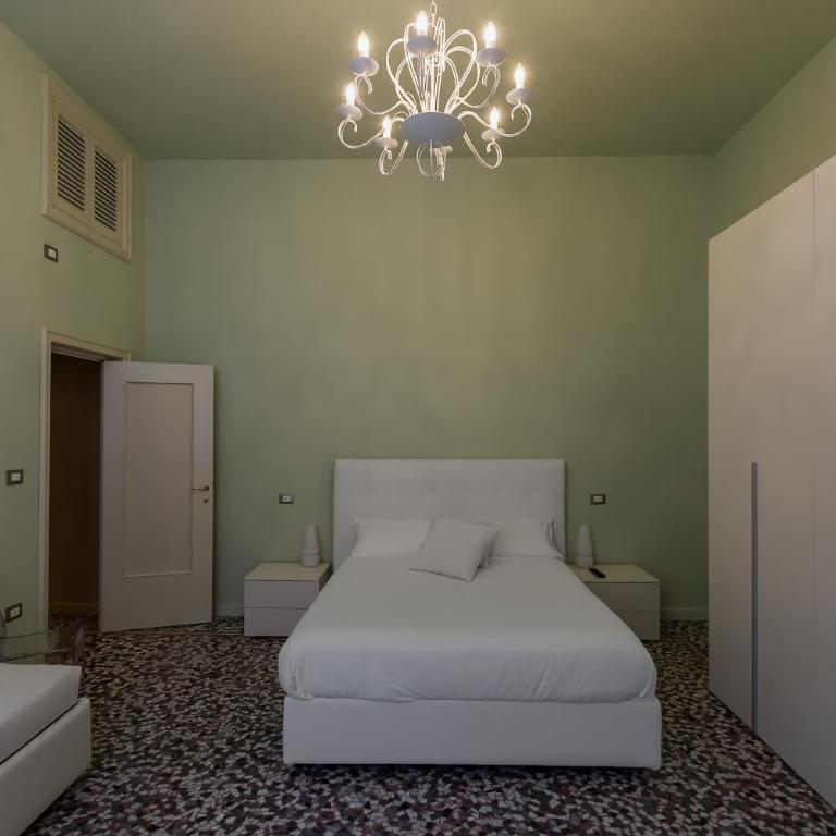 Alighieri Theatre Charming Suite - Appartamento Deluxe - 15
