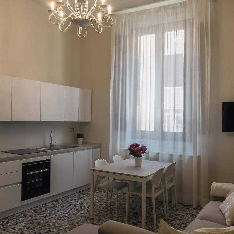 Alighieri Theatre Charming Suite - Appartamento Deluxe - 9