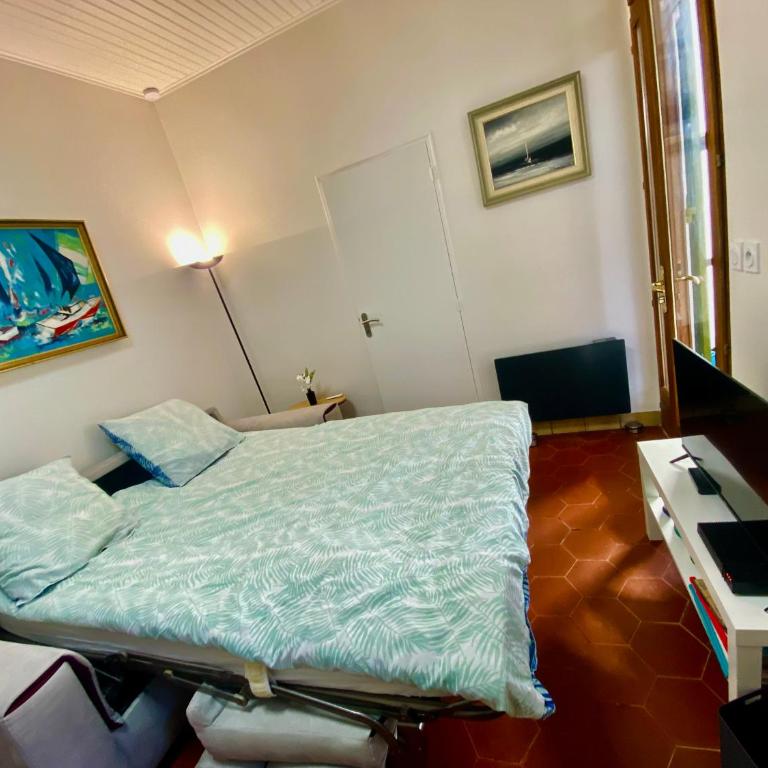Maison proche plage et centre ville, climatisée avec ménage, draps et serviettes inclus - Maison 1 Chambre - 12