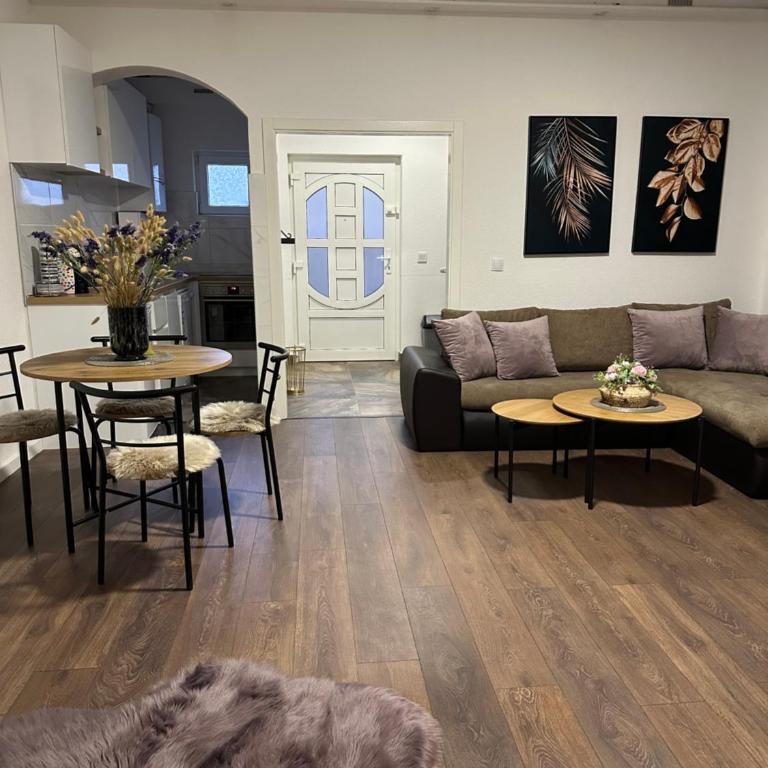 Gianni's Apartments - Apartman sa 2 Spavaće Sobe - 11