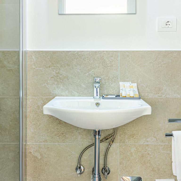 Casa Hygiea in Canton De' Fiori - Studio - 16
