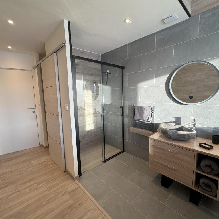 Artik chalet avec vue à 180 degrés et piscine - Chalet - 35