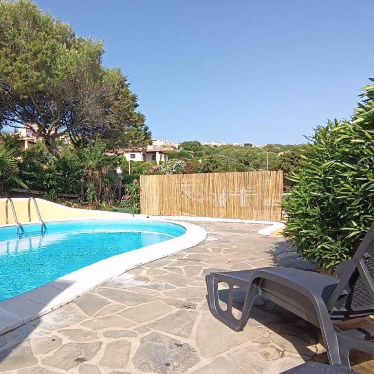Villa Verde splendida villa con piscina - Stintino Via Limbara 29A Sardegna - Villa con 3 Camere da Letto - 33