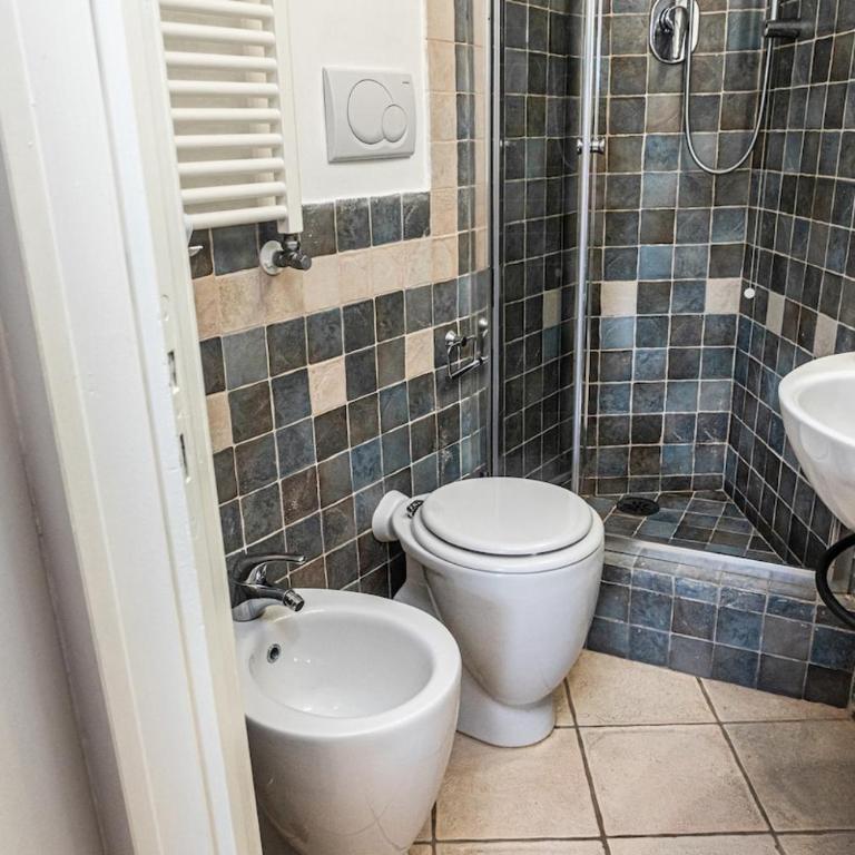 Il Poggetto Giardino Terrazza Piscina - Appartamento con 2 Camere da Letto - 9