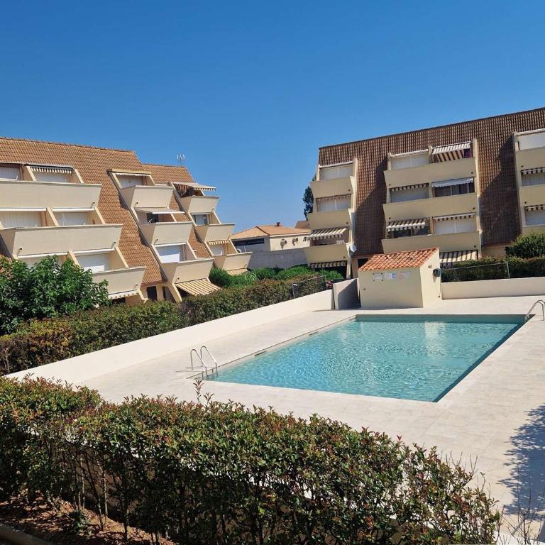 Appartement 4 pers avec piscine, accès plage direct, parking, et terrasse - Marseillan - FR-1-387-70 - Appartamento (4 Adulti) - 1