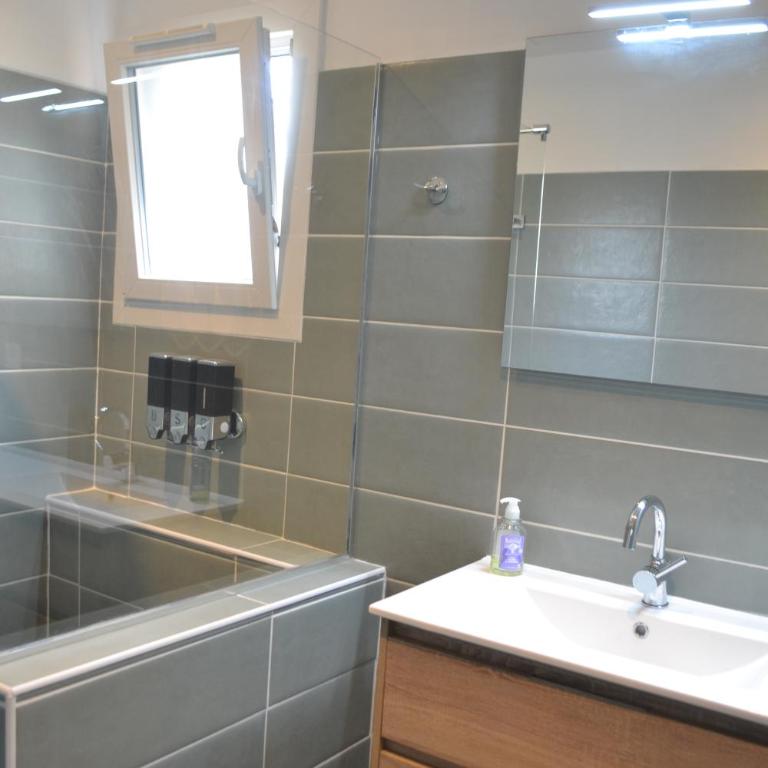 Le Chêne Orange - Chambre Double avec Salle de Bains Privative - 10