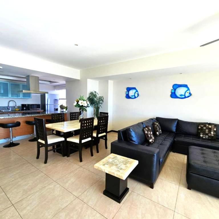 Oceanview Luxury Condo at Peninsula Mazatlán - Three-Bedroom Apartment - 15