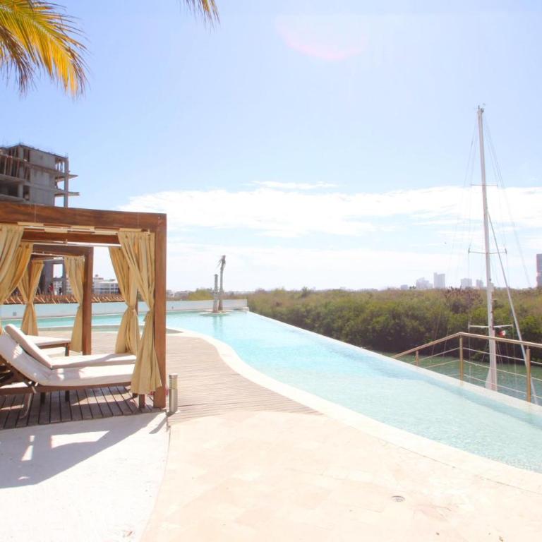 Stunning Marina Condo with Pool Gym and Restaurant - Two-Bedroom Apartment - 3