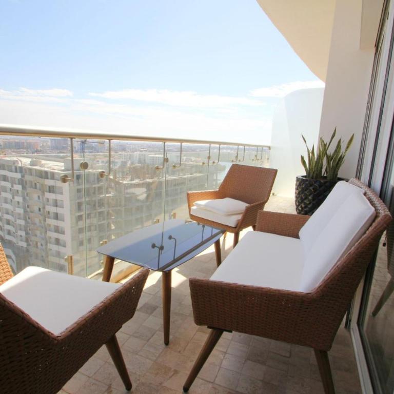 Stunning Marina Condo with Pool Gym and Restaurant - Two-Bedroom Apartment - 7