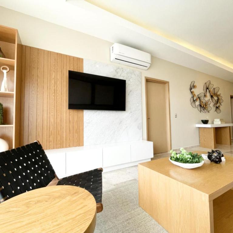 Stunning Marina Condo with Pool Gym and Restaurant - Two-Bedroom Apartment - 10