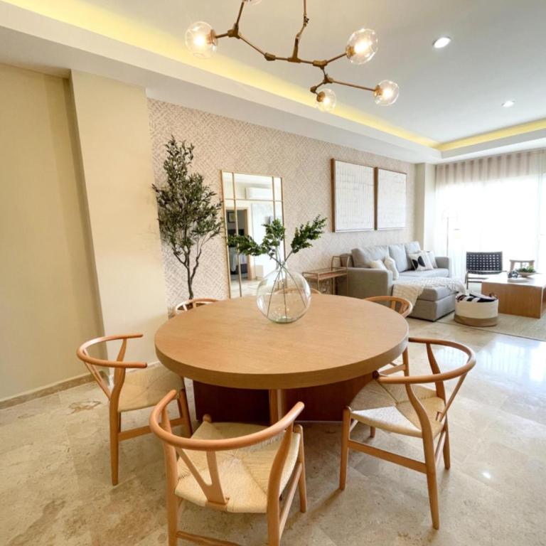 Stunning Marina Condo with Pool Gym and Restaurant - Two-Bedroom Apartment - 19
