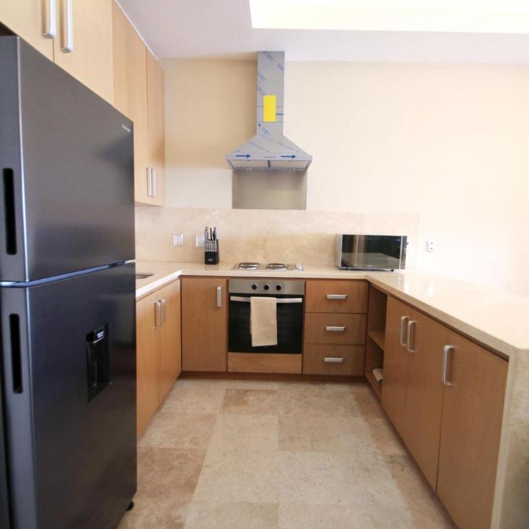 Stunning Marina Condo with Pool Gym and Restaurant - Two-Bedroom Apartment - 22