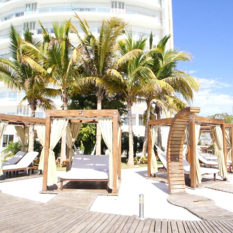 Stunning Marina Condo with Pool Gym and Restaurant - Two-Bedroom Apartment - 40
