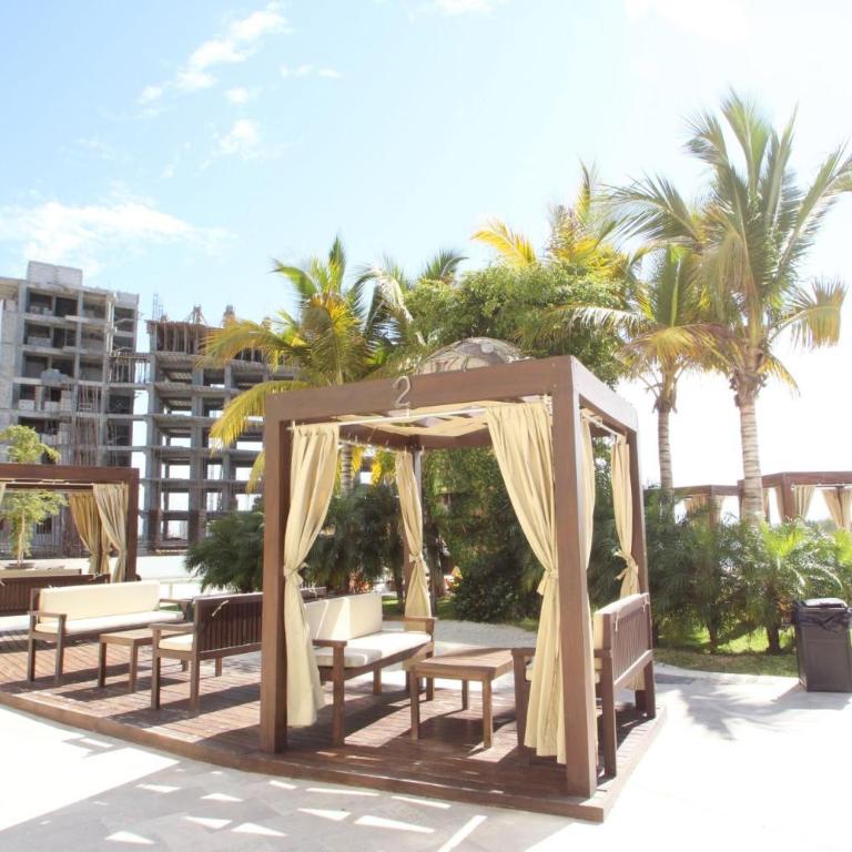 Stunning Marina Condo with Pool Gym and Restaurant - Two-Bedroom Apartment - 41