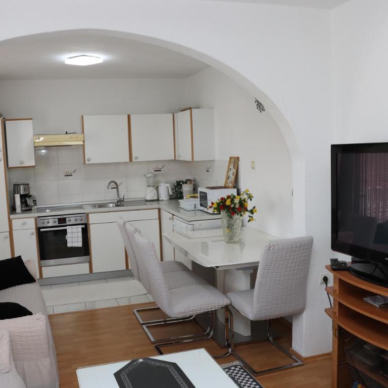 Holiday Home Peaceful Retreat - Kuća sa 3 Spavaće Sobe - 2