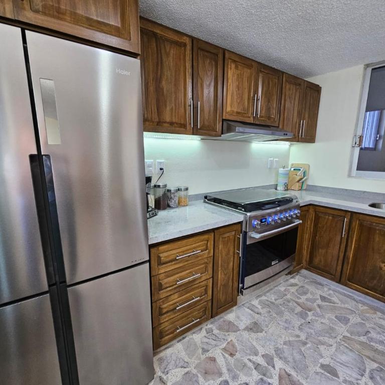 Pool Park Ocean - Centro Home - Three-Bedroom House - 10