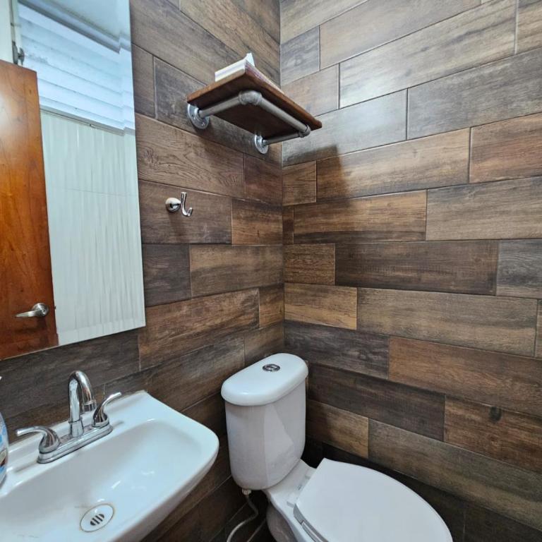 Pool Park Ocean - Centro Home - Three-Bedroom House - 14