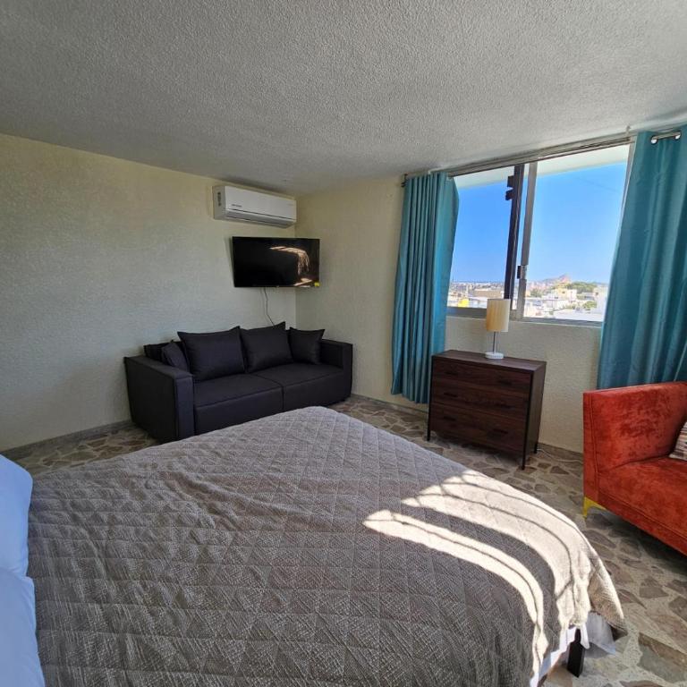 Pool Park Ocean - Centro Home - Three-Bedroom House - 29