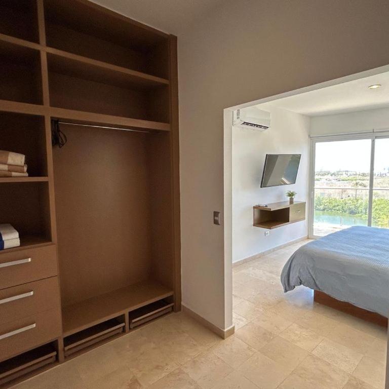Spacious 3BR Marina Condo with Pool - Apartamento de 3 dormitorios - 11