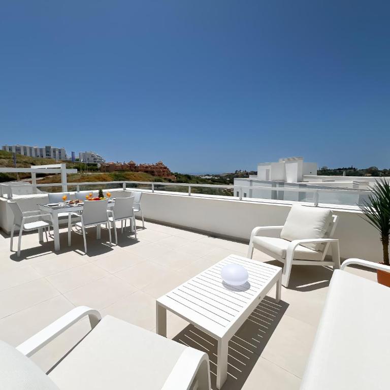 Family penthouse with sea views in Cancelada - Apartamento de 2 dormitorios - 3