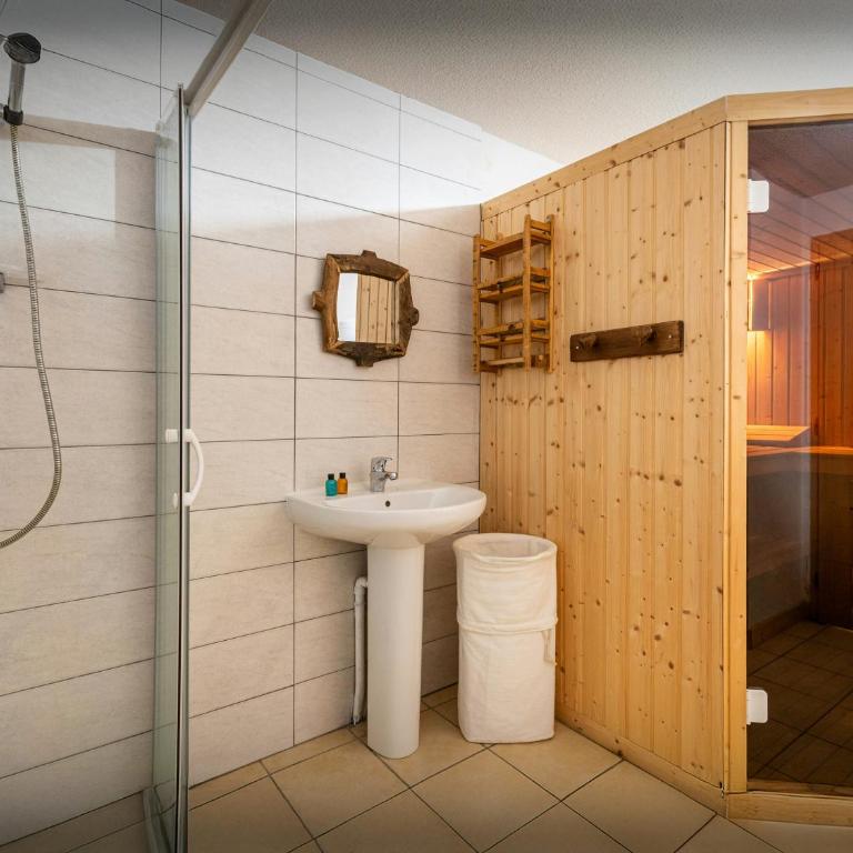 Chalet L'Ours Blanc - OVO Network - Chalet - 14