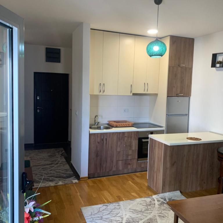 Disa&Nuzi - Two-Bedroom Apartment - 1