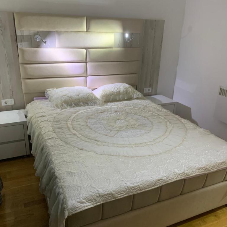 Disa&Nuzi - Two-Bedroom Apartment - 3