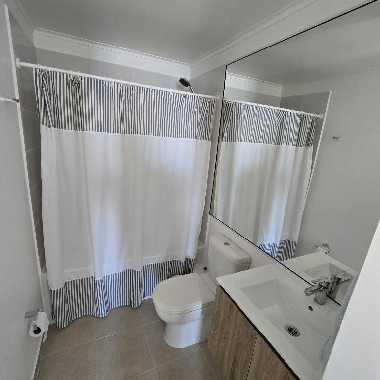 Departamento en el corazón de Coquimbo - Two-Bedroom Apartment with Balcony and Sea View - 17