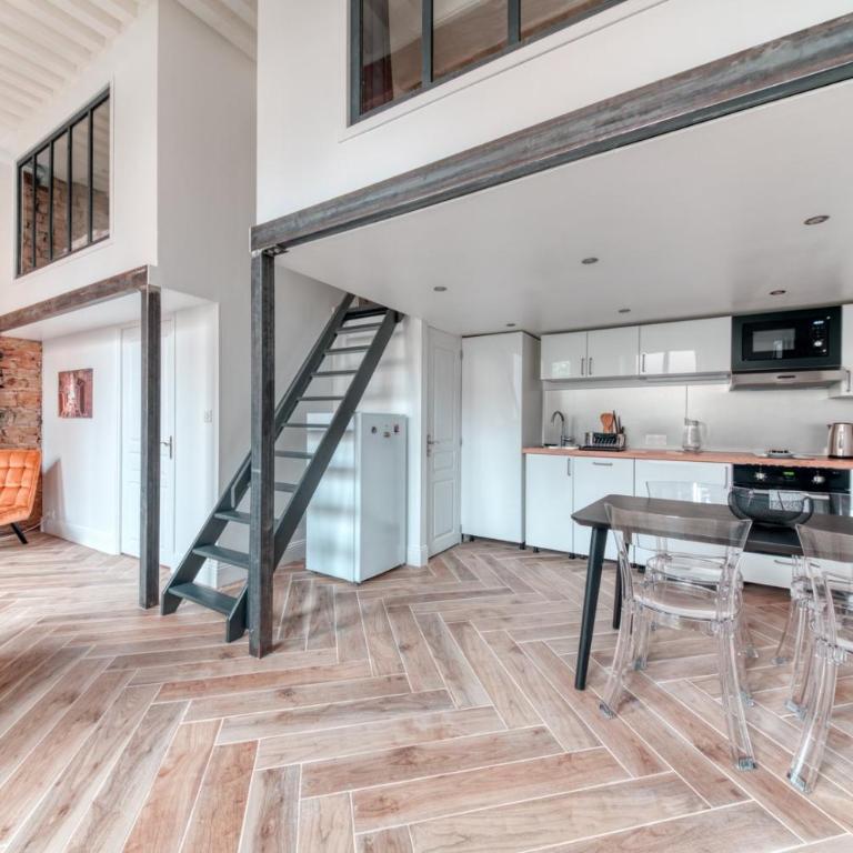 Le Pouteau charme authentique 2 chambres - Two-Bedroom Apartment - 9