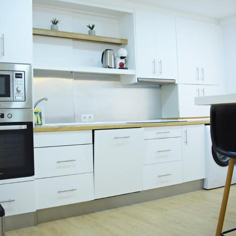 Precioso apartamento de dos dormitorios en el Soho Málaga - Two-Bedroom Apartment - 5