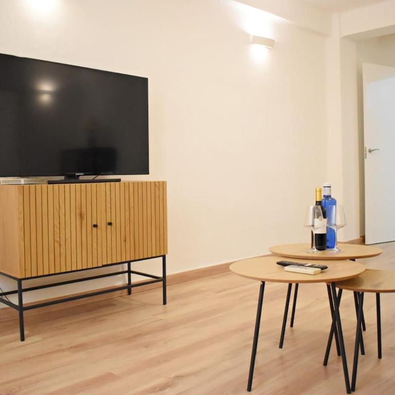 Precioso apartamento de dos dormitorios en el Soho Málaga - Two-Bedroom Apartment - 15