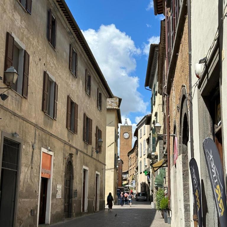 Comfort ed eleganza in centro ad Orvieto AC&WiFi - Appartamento con 2 Camere da Letto - 28