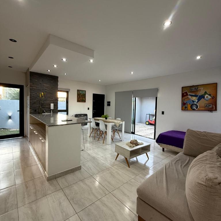 Quinta en City Bell - Estadía Perfecta - Two-Bedroom House - 9