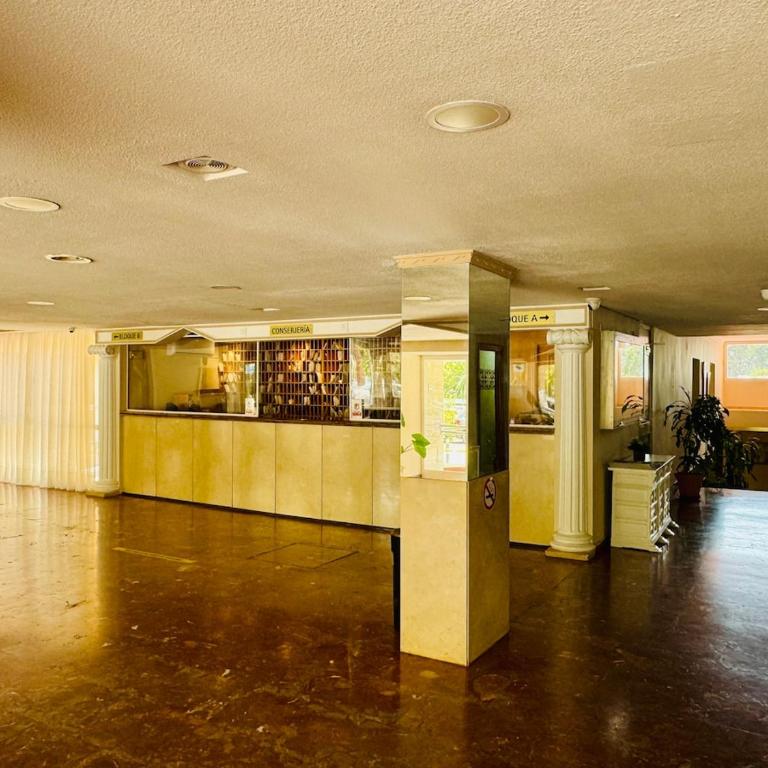 Benalmadena Beach & Park Studio - One-Bedroom Apartment - 11
